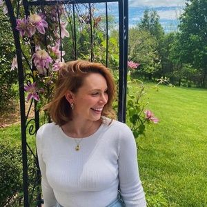 Meet your Posher, Mary margaret